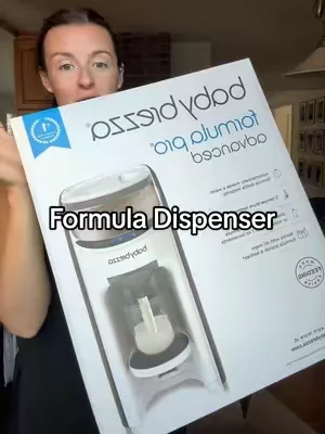 The @Baby Brezza formula dispenser is the BEST baby product for formula fed babies 🙌🏼🍼 #babybrezza #formuladispenser #formulafed #babyproducts #babyregistry