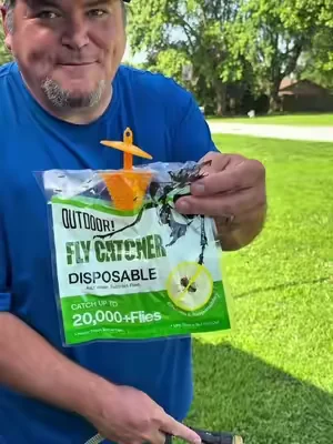 Stop battling flies the easy way! 🪰 SCARILPEST Outdoor Fly Traps use powerful attractant bait to lure and trap thousands of flies—perfect for patios, trash cans, barns, gardens, and backyards. Just add water, hang it up, and let it do the work all summer long! ☀️ #flytrap #flies #pestcontrol #DealsForYouDays #summerwins 