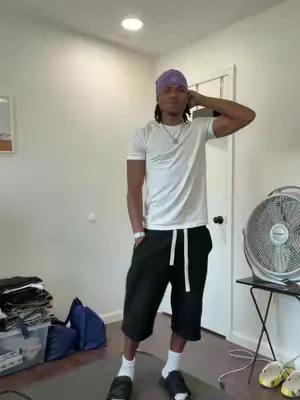 an insane pull icl😂(3 FOR 30) #dealsforyoudays #caprisweatpants #caprisweats #summerfits #sweatshorts 