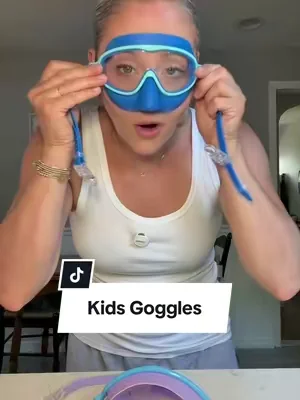 If you’re tired of adjusting your kid’s goggles every 5 minutes, look at these. 👀 The nose cover design gives extra protection from water, and the clip in the back makes getting them on and off so much easier. No tears, no tangled hair, no constant readjusting. #kidsswimgear #swimmingkids #poolessentials #summerfun #tiktokshop 