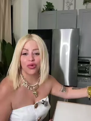 #dealsforyoudays 