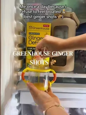 With organic clean ingredients that also include curcuma! Ginger shots 🥰🥰🫚 #gingershot #shotdejengibre #gingershots #gingershotrecipe #bloatedstomach 