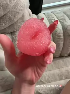 Pink peach scented mochi ball!!🤭🤩🙌🏻