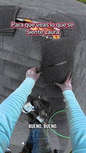 Para que veas lo que se siente Laura 🤣🤣 #parati #humor #roofing #gracioso #workhard @✪MoOrales ✅ @Jenni VR 