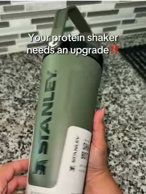 The Stanley every gym lover needs. @Stanley 1913  #dealsforyoudays #SummerWins #SummerVibes #StanleyShaker #GymEssentials 
