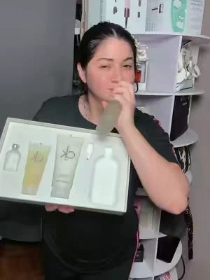 No solo te viene el perfume es el set completo #calvinklein #perfumecombo #perfumeparahombre #frangance 