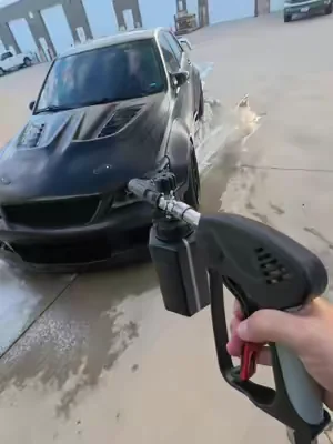 7657270489836014861