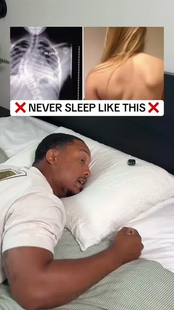 Replying to @.coach.kell If you want to stop sleeping badly, watch this... 😴 #cervicalpillow #neckpain #ergonomicpillow #healthysleep #memoryfoampillow 