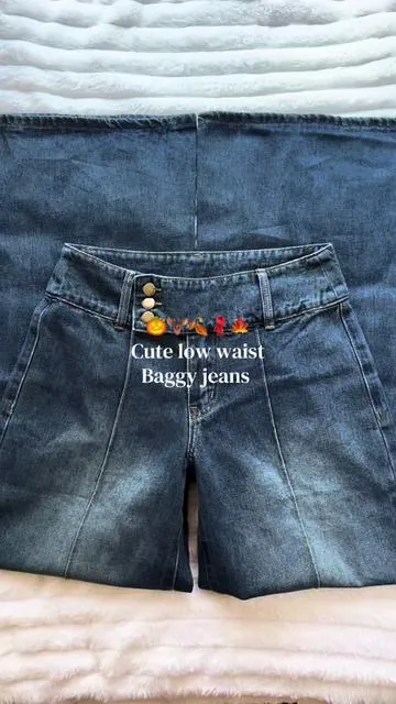 Part 38 | the buttons and wash of the jeans are so cute! 🧣🍁 cute jeans for back 2 school 🏫🧥🫎 #shopcider #denimjeans #lowwaistedjeans #fallaesthetic #backtoschool Gilmore girls viral trend down town girl twilight Y2K 2000s bella swan fall lover cozy season pumpkins fall outfits chocolate glory Gilmore grunge for the girls outfit inspo 