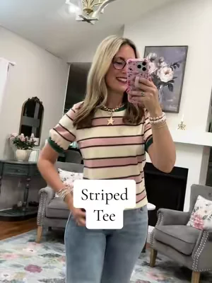 Adorable striped cotton tee for summer! I’m 5’7” 140 in a size small. @DOKOTOO-US 