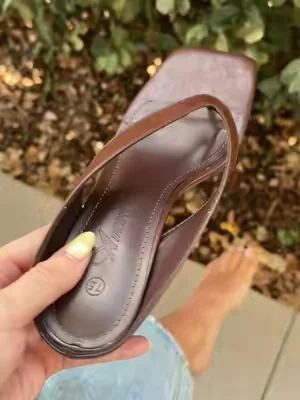 These Athlefit wedge sandals are the pair I keep reaching for lately 🤎 They give me a little extra height without sacrificing comfort, and they're so easy to style with dresses, shorts, jeans, and all my summer outfits. If you're looking for comfortable sandals that still look cute and put together, these are worth checking out! Perfect for vacation, resort wear, brunch dates, travel days, and everyday summer outfits. ☀️ #wedgesandals #sandals #sandalheels #sandalsforwomen #athlefit 