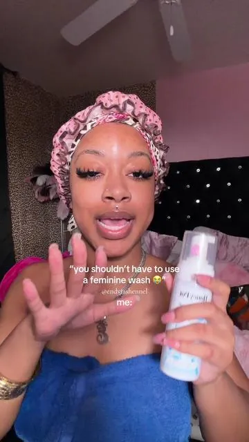 How you clean your lady part is 100% up to you but I’ve been using honey post since 2021, love it so freakin bad! Not to mention it’s ph balanced! 😩  #femininehygeine #hygieneproducts #hygineroutine 