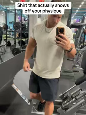 Waiting on the others to come in #haus #workoutfit #fittedshirt #gymclothes #dealsforyoudays 