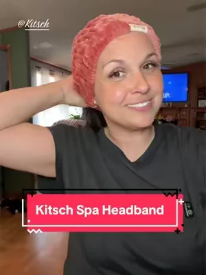 Upgrade your skincare routine with the Kitsch Extra Wide Spa Headband! 💖 Its ultra-soft, comfortable design keeps your hair securely out of the way while you cleanse, apply makeup, or enjoy your favorite face mask. It’s the perfect little self-care essential that makes your daily routine feel like a spa day at home. #Kitsch #SpaHeadband #SkincareRoutine #dealsforyoudays #summeressentials 