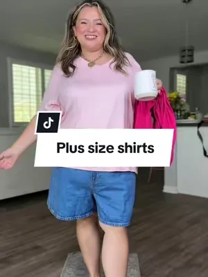 Bouncy and soft shirts that fit the big belly 🙌🏼 #plussizeshirt #showitty 