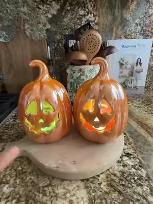 Ceramic color changing pumpkins! Sooooo perfect for fall! #fallaesthetic #ceramicpumpkins #qvcfallfinds #falldecor #qvctiktokshop 