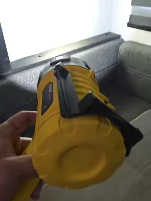 Vevor rechargeable led spotlight! 