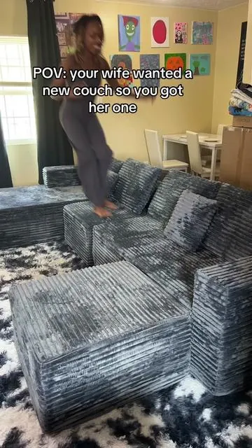 #couples #bonelesscouch #couch #couplestiktok #fyp 