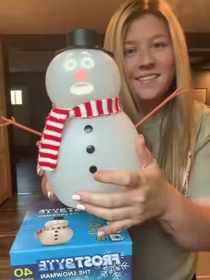 Yes, I’m buying my Christmas decor in the middle of summer! Y’all always sale out the good stuff so quick! 😂 #christmasdecor #christmas #dealsforyoudays #snowman #tiktokshopblackfriday  