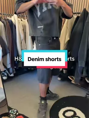 These are the goat. #hm #denimjorts #baggyjorts 