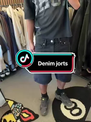 H&M denim jorts. #hm #denimjorts #baggyjorts 