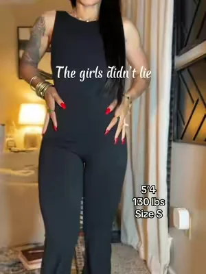 POV: You found the perfect workout jumpsuit without the luxury price tag. 🤍 This buttery-soft activewear jumpsuit is perfect for Pilates, yoga, the gym, walking, coffee runs, or everyday errands. It has a flattering, sculpting fit that gives the same elevated look as the viral high-end version—but at a much more affordable price. #WorkoutJumpsuit #PilatesOutfit #YogaOutfit #Activewear #AffordableFashion 