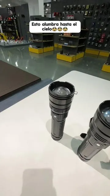 🔦🔦🔦¡Descuento por tiempo limitado! ⚡️⚡️⚡️¡Hasta esta noche!* #outdoorgear #strongflashlight #emergencia #summerwins #DealsforYouDays 