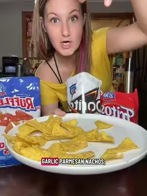 #Ad The Red, White & Blue Bundle is basically made for summer parties. Three limited-edition flavors and one seriously good nacho night. 🇺🇸☀️ #FritoLayBundle #Doritos® #Ruffles® #DealsForYouDays 