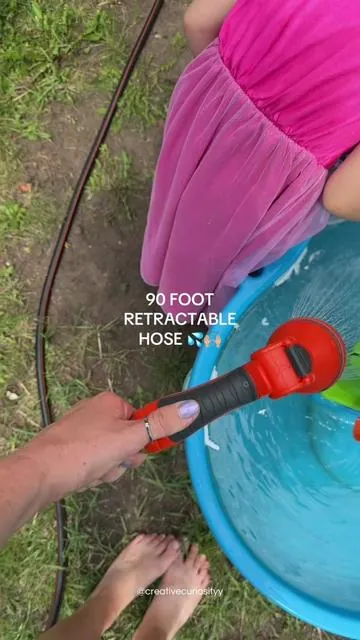 Gone are the days of wrestling the hose to get it wrapped back up 🤪 #retractablehose #homeowner #outdoormusthave #summerwins 