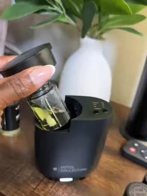 Wireless & portable oil diffuser that makes the whole house smell so perfect!  #oildiffuser #diffuser #aromatherapy #waterlessdiffuser #smellgood 