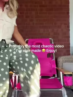 Some days Im good to get one foot in front of the other…a walking hot mess who likes to share things I love😂 #beach #chair #lounge #dealsforyoudays #dfyd 