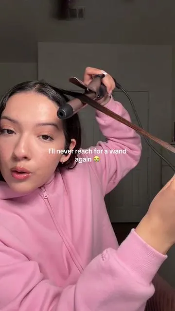 Proof that you can curl without SKILLS 🫢🤩 #automaticcurler #curlinghairtutorial #curls #curlingiron #Summervibes 