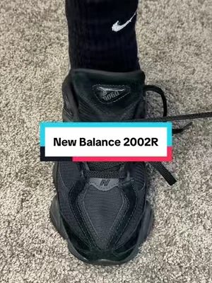 New Balance 2002R #newbalance #menshoes #flykicks #newbalance2002r #sneakers 