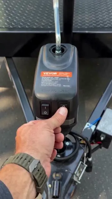 #VEVOR #ElectricTrailerJack #RVLife #SummerWins #DealsForYouDays