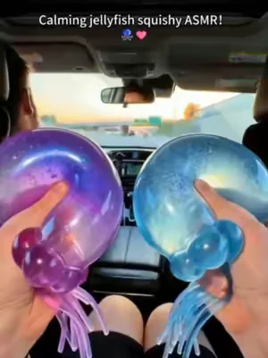 🍨Satisfy yourself with this calming jellyfish squishy ASMR🩷🪼Clear, adorable, great for stress🫧Pop on your headphones and chill with me🎧✨#squishytoys #StressRelief #squishyfun #asmr #perfectgifts