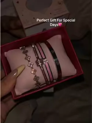 #Love #couple #giftforlove #matching #jewelrytiktok 