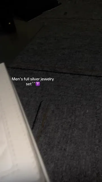 #cool #necklace #mensjewelry #ootdmen #rings 
