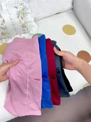the pockets actually hold stuff! #tiktokshopmemorialday #TikTokSwimWeek #summerwins #comfortable #dealsforyoudays 