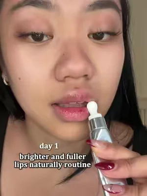 Day 1 vs Day 7... the difference is INSANE 🤯💋 grab it before the sale ends #weeklydeals #summerwins #lipcare #lipserum #drleohonestreview 