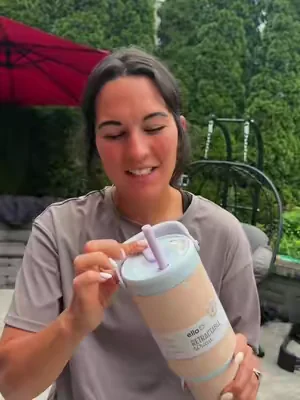 But why am I just finding out about this? #ello #tunbler #leakproof 