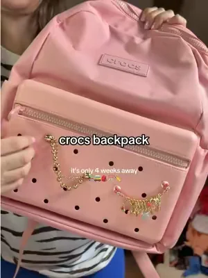 #backtoschool #crocs #backpack #bookbag #crocsbackpack 