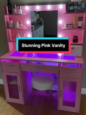 Never loved a vanity more!! It's so perfect!! #vanity #makeupvanity #vanitymakeup #vanitymirror #vanitywithlights 