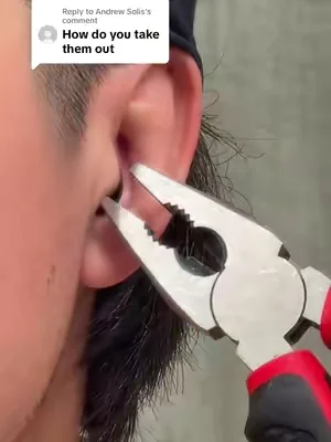 Replying to @Andrew Solis #invisibleearbuds #miniheadphones #headphones 