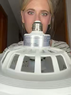 Screw in a fan and stay cool this summer! Such a good fix for those hot rooms in the house. #socketfan #ceilingfan #summermusthaves #dealsforyoudays @Bell and Howell 