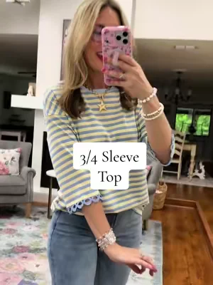 Love the adorable 3/4 length sleeves on this top for summer and into the fall! It is an oversized fit. I’m 5’7” 140 in a medium. @DOKOTOO-US 