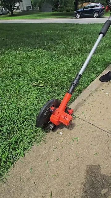 Get those clean, professional-looking lawn edges without dragging out a cord. This VEVOR cordless lawn edger is built for trimming along sidewalks, driveways, patios, garden beds, fences, and yard borders so your lawn looks sharper and more maintained. The battery-powered design makes it easier to move around the yard, while the edger blade helps create a crisp separation between grass and concrete or landscaping areas. Great for quick weekend lawn care, curb appeal, and keeping your outdoor space looking neat during mowing season. Perfect for homeowners who want an easy yard tool for touch-ups, edging, and cleaner lines around the house. Link in comments below. #LawnCare #YardTools #HomeImprovement #TikTokShop #VEVOR 