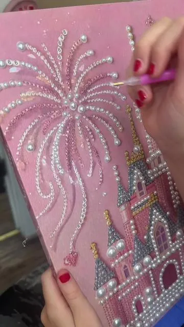 Perfect for those craft lovers during the summer 🏰 