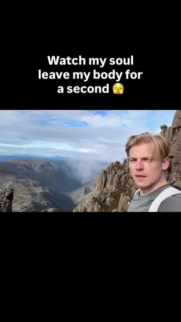 At least he stayed calm 😂 
