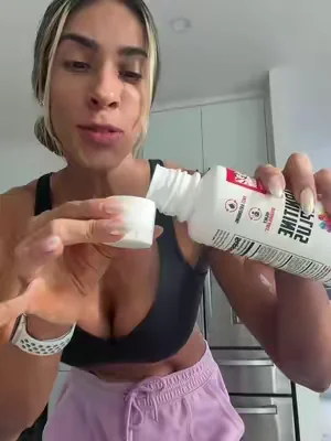 La carnitina te ayuda a quemar y derretir todo lo que no queremos mientras que la Creatina. A conservar y construir la calidad muscular. #carnitine #creatine #creatina #lcarnitine #tiktokshop 