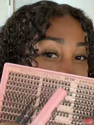 loveee doing my lashes and this is just one layer… #lashclustersdiy #lashclusters #naturalclusters #lashestutorial #tiktokshopfinds 
